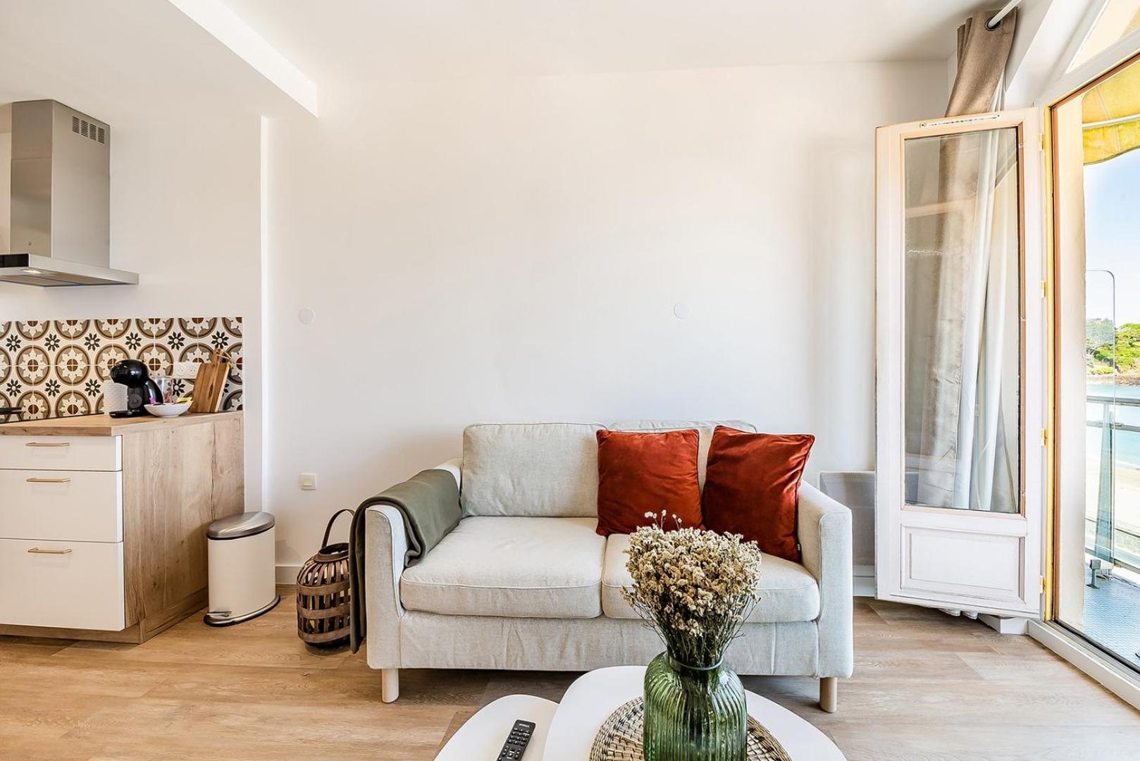 Les Pieds Dans L'Eau - Appartment 1 - Vue Mer Cancale Dış mekan fotoğraf