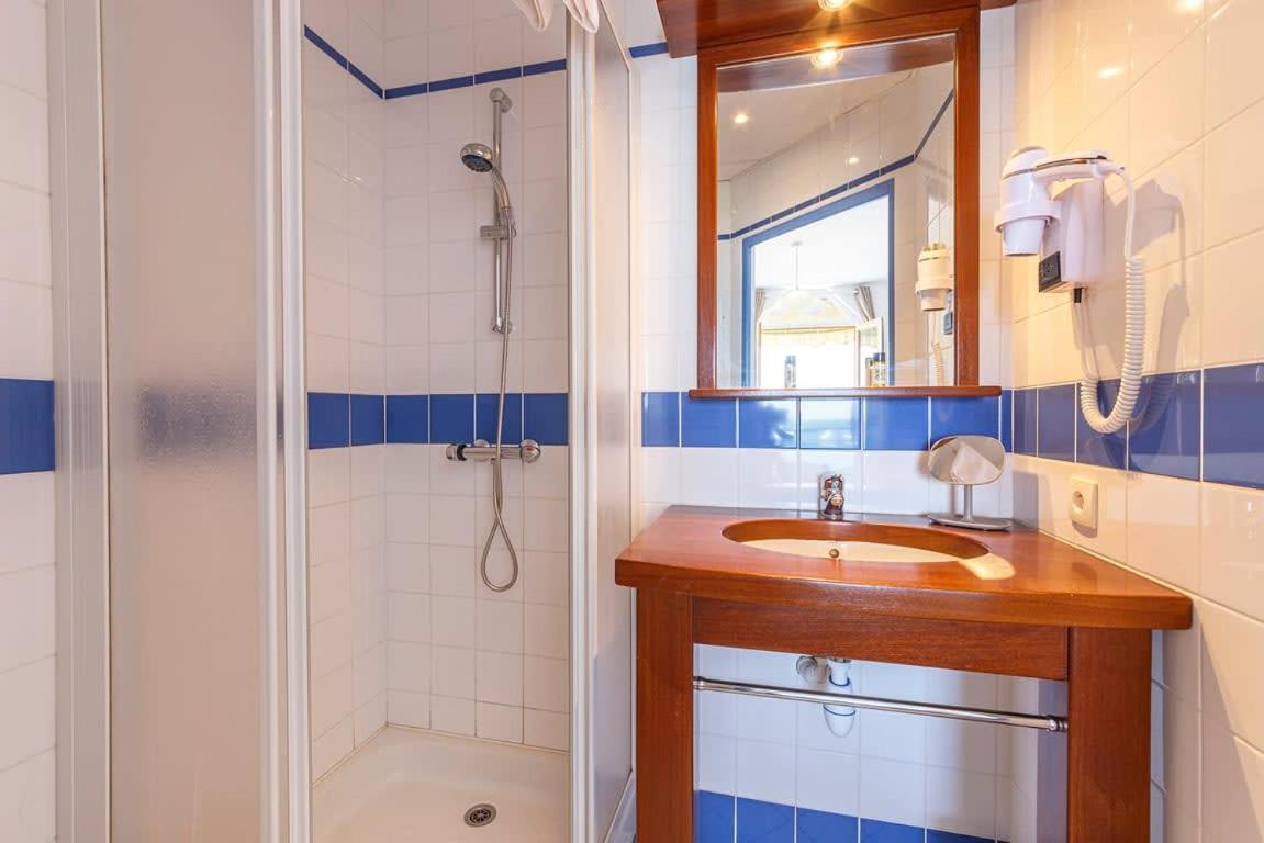 Les Pieds Dans L'Eau - Appartment 1 - Vue Mer Cancale Dış mekan fotoğraf